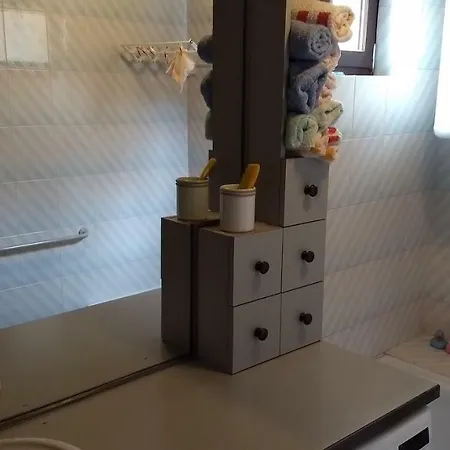 Charming With The Mountain View Apartman
