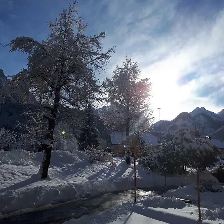 Charming With The Mountain View *